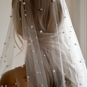 Pearl Veil